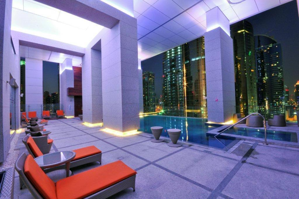 Royal Club By Rvhr, Bonnington Residential Tower - Jlt Appartement Dubai Buitenkant foto