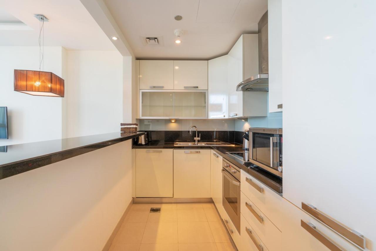 Royal Club By Rvhr, Bonnington Residential Tower - Jlt Appartement Dubai Buitenkant foto