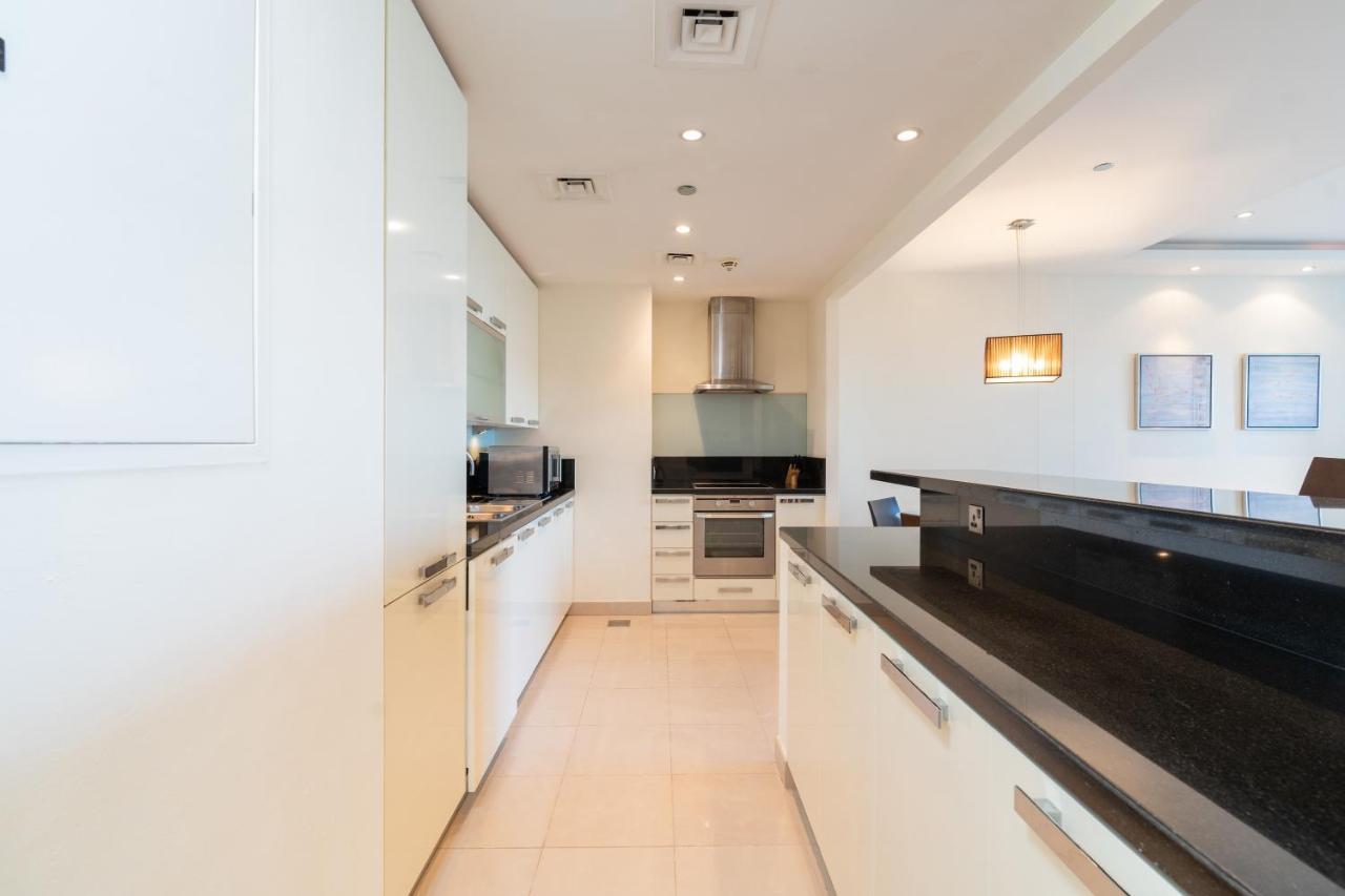 Royal Club By Rvhr, Bonnington Residential Tower - Jlt Appartement Dubai Buitenkant foto