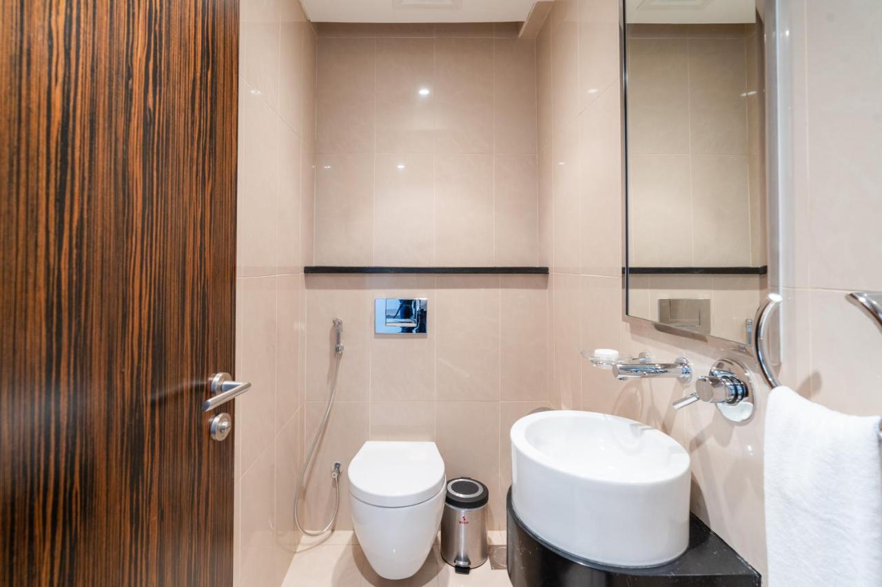 Royal Club By Rvhr, Bonnington Residential Tower - Jlt Appartement Dubai Buitenkant foto