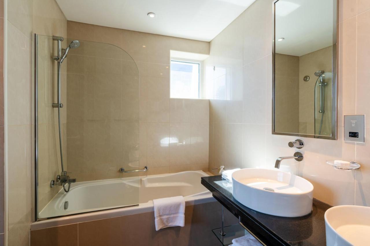 Royal Club By Rvhr, Bonnington Residential Tower - Jlt Appartement Dubai Buitenkant foto